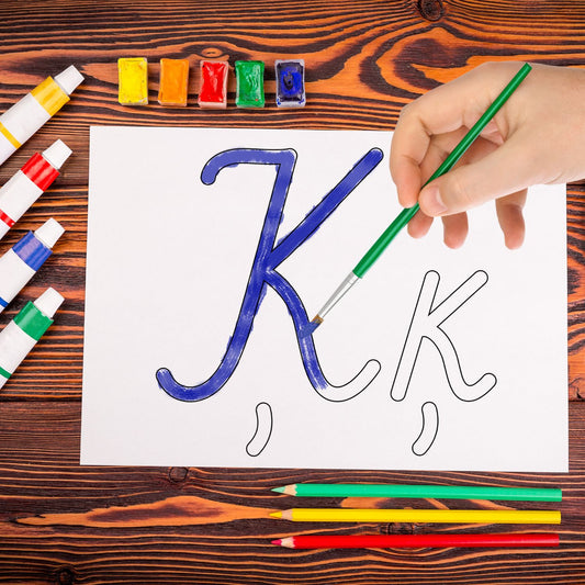 Rakstītie burti trafareti rakstīto burtu paraugi baltaita rakstītie burti