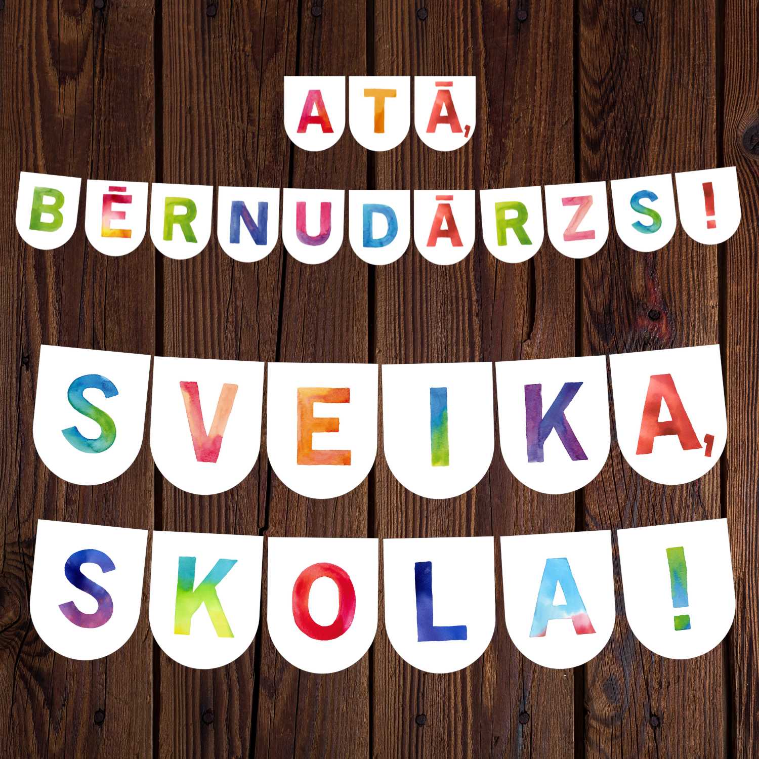 krāsaini karodziņi izlaiduma laikam atā bērnudārzs sveika skola